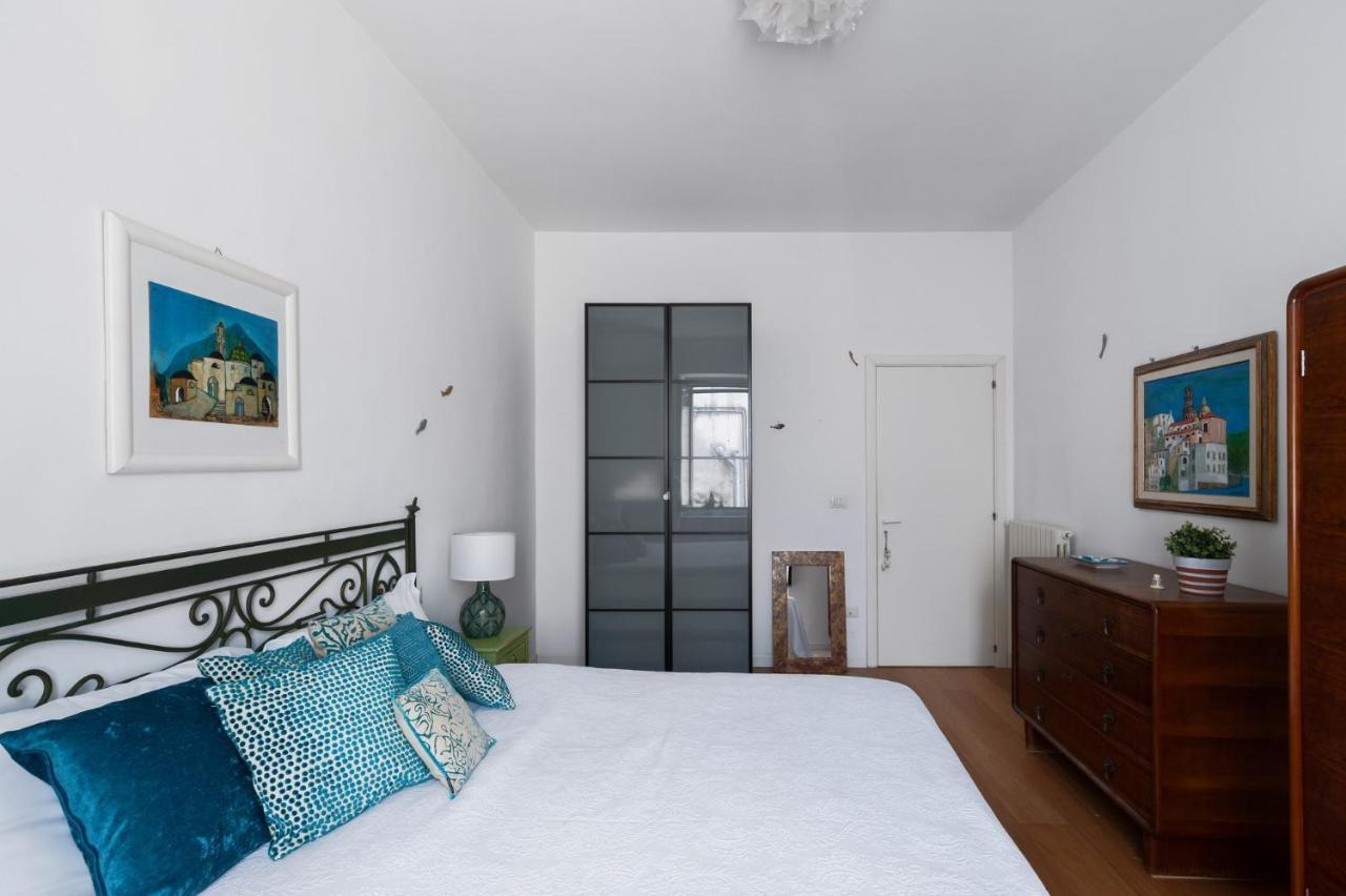 Casa Flo Con Terrazza E Ascensore Salerno Eksteriør bilde