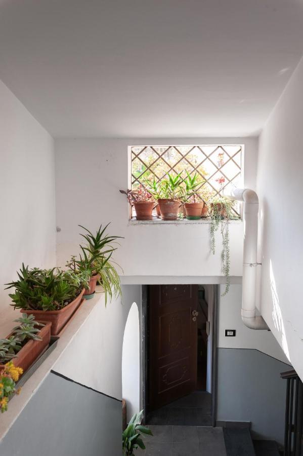 Casa Flo Con Terrazza E Ascensore Salerno Eksteriør bilde